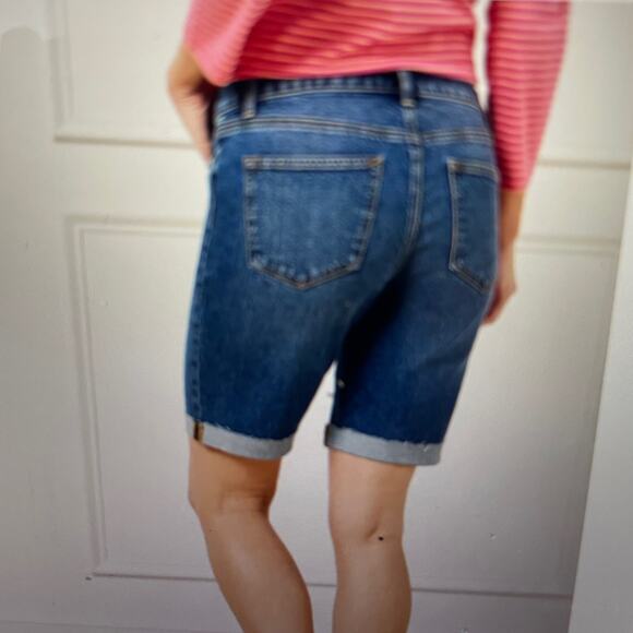 Talbots Flawless Girlfriend Cuffed Bermuda Shorts Size 14 - Picture 3 of 13